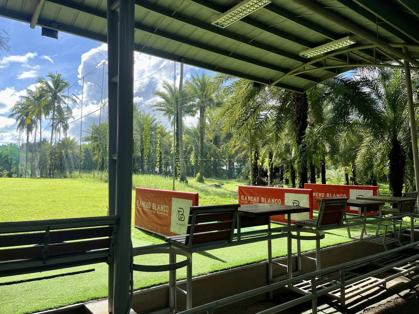 Mini driving range at Rancho Blanco
