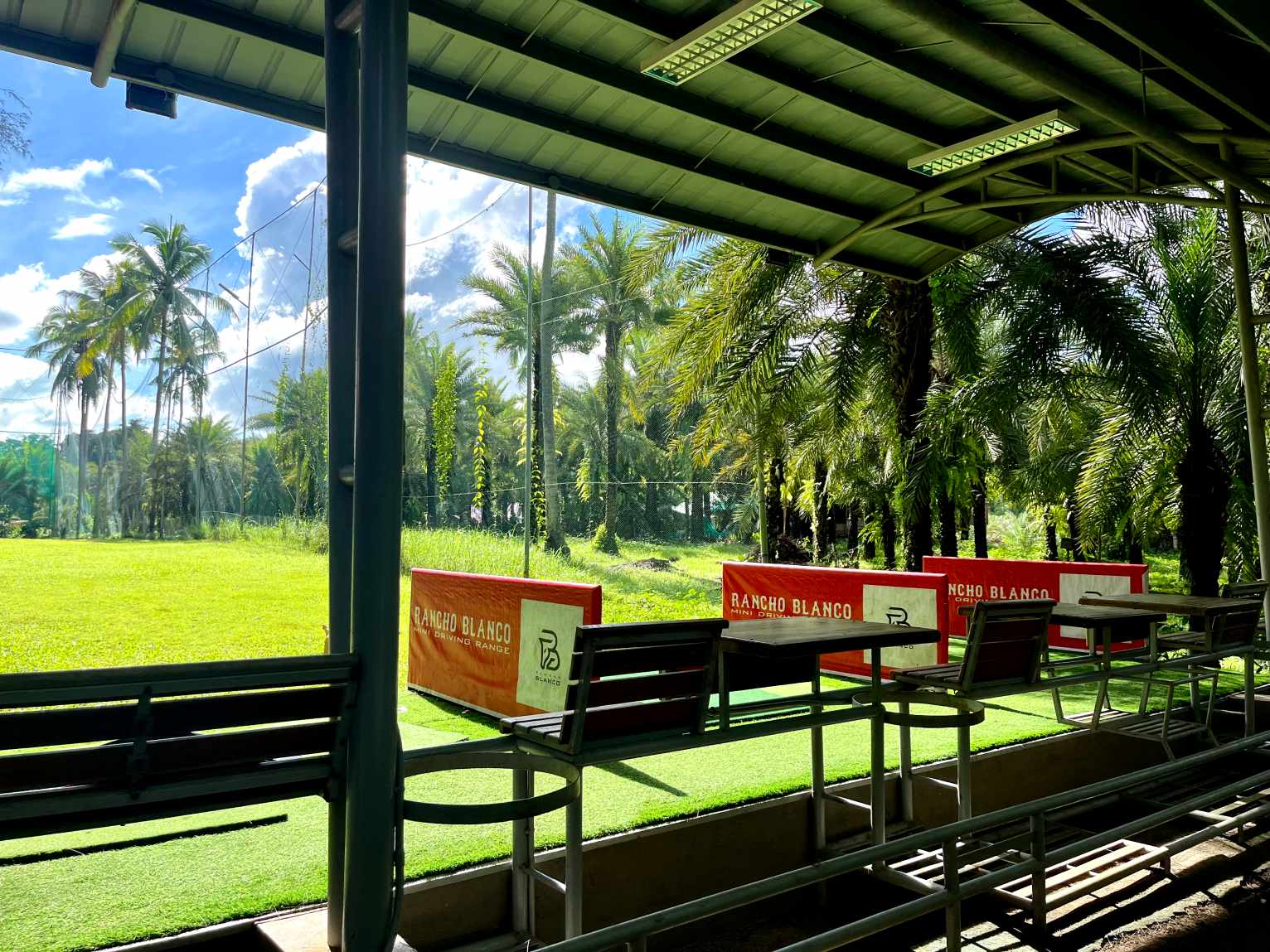 Mini Driving Range at Rancho Blanco