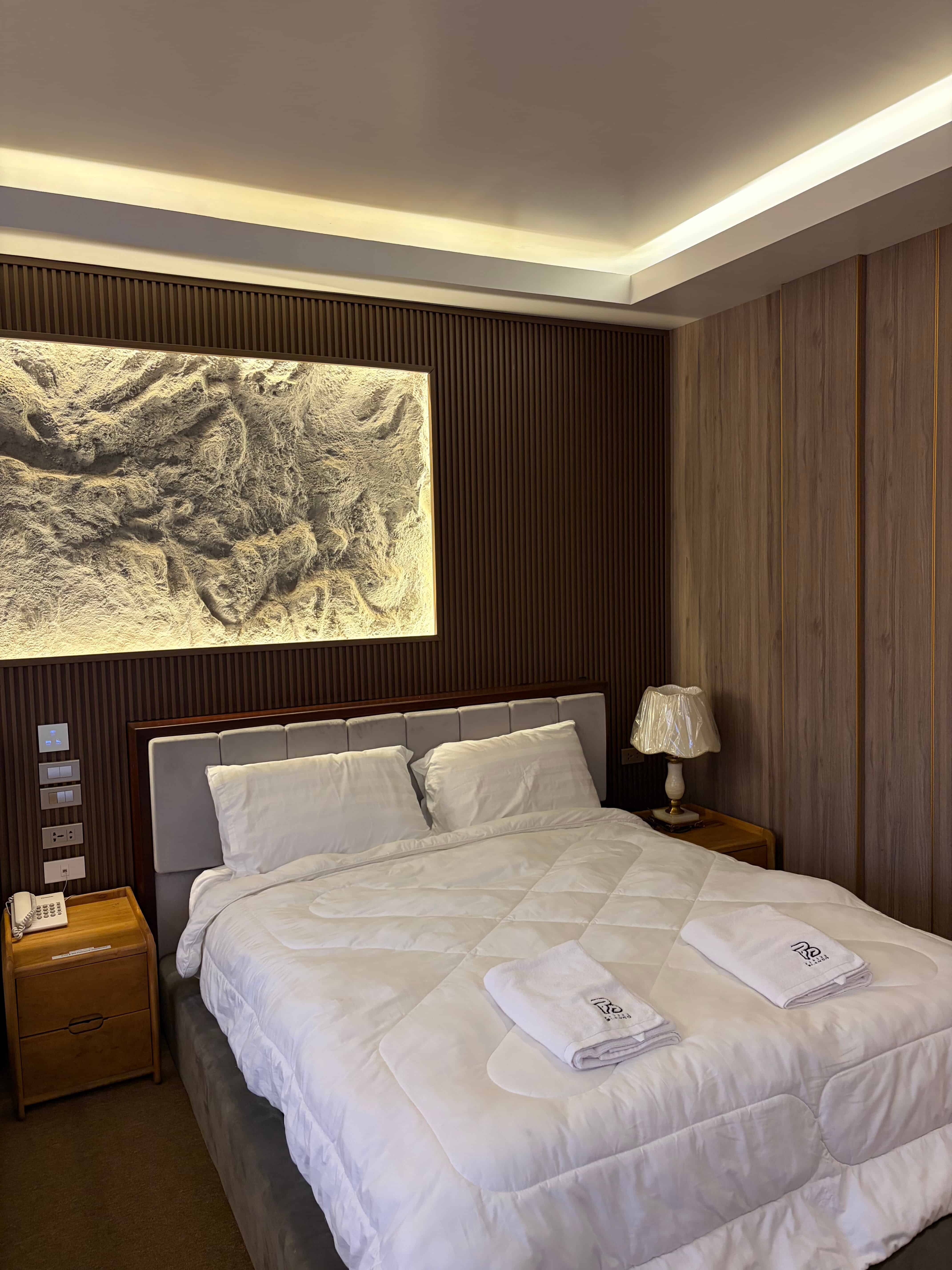 Hotel A - Master Suite Room